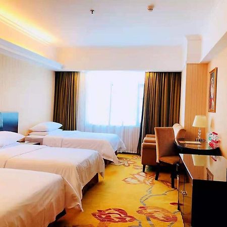 Vienna Hotel Baoan Liutang Xin'an  Ngoại thất bức ảnh