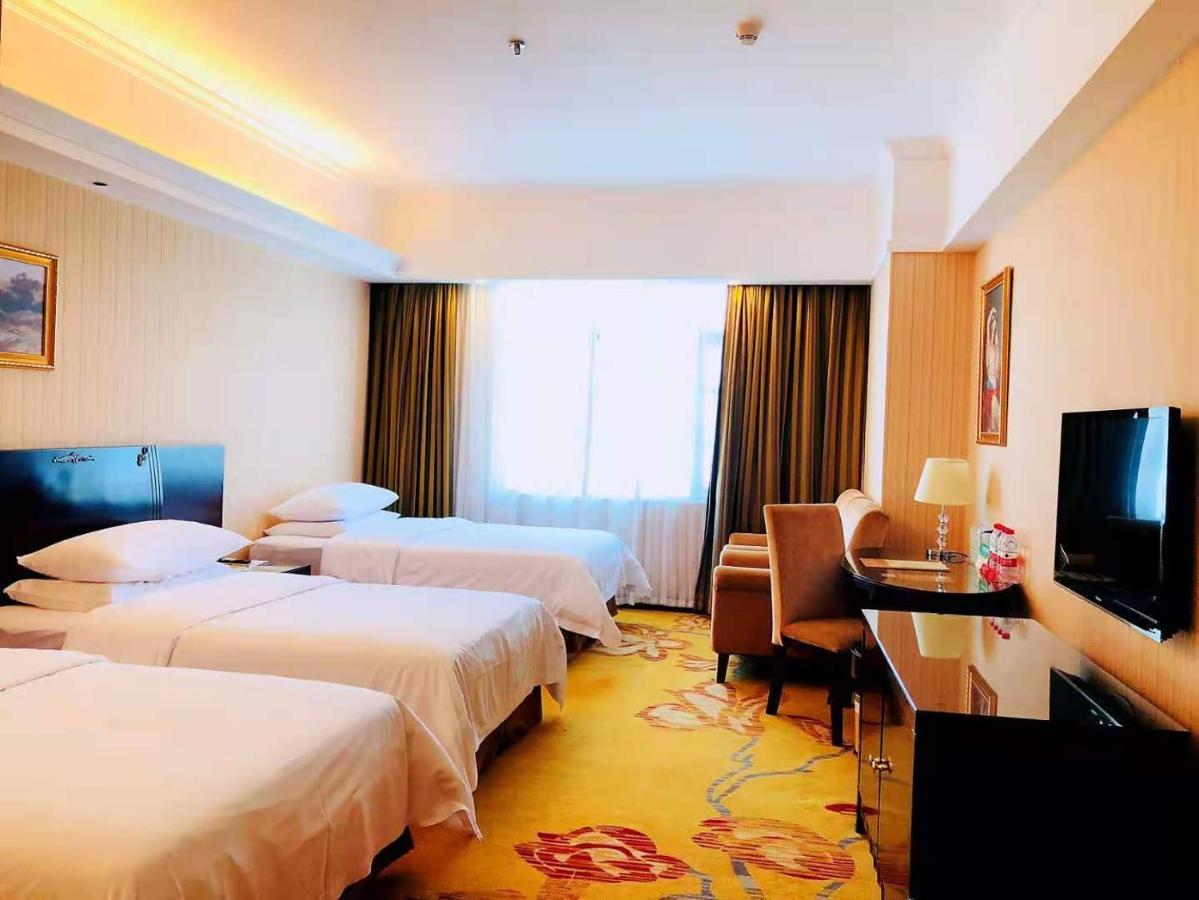 Vienna Hotel Baoan Liutang Xin'an  Ngoại thất bức ảnh